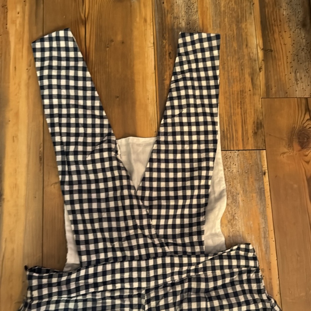 Gingham print overalls. - Picture 5 of 5